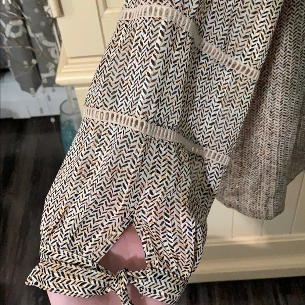 Apt. 9 Brown-Patterned Blouse - image 7